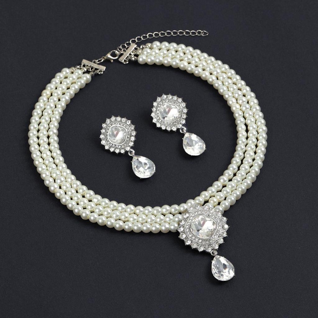 Elegant Luxurious Pearl Bridal Jewelry Set: Necklace & Earrings for Women - French Formal Wedding Style