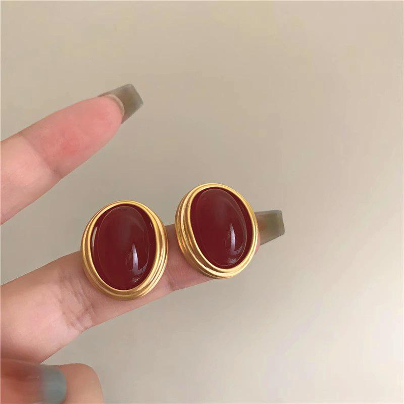 

Elegant Oval Imitation Pearl Stud Earrings for Women Fashion Design Sense Earrings Daily Wear Wedding Party Ear Zircon Gifts червоний