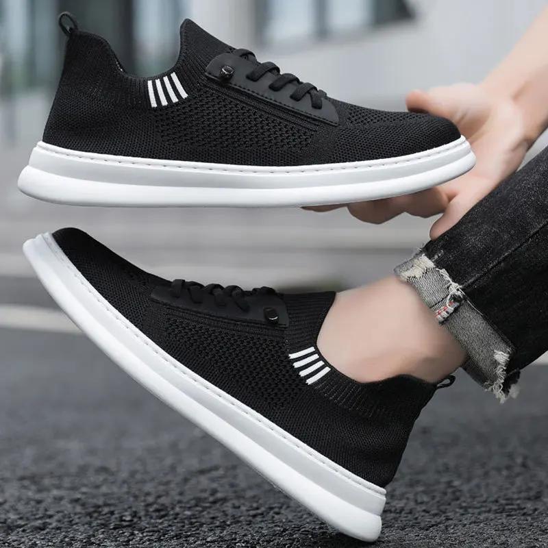 Fashion Men Casual Shoes Lightweight Outdoor Male Walking Shoes 2024 New Hot Sale Anti-slip Man's Mesh Sneakers Slip on Flats Shoes