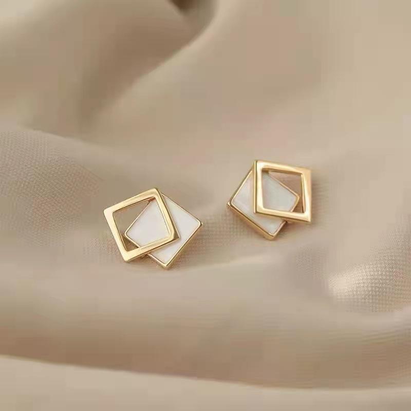 Simple And Small Geometric Square Stud Earrings Femininity Earrings Cold Wind Niche Design Ear Jewelry
