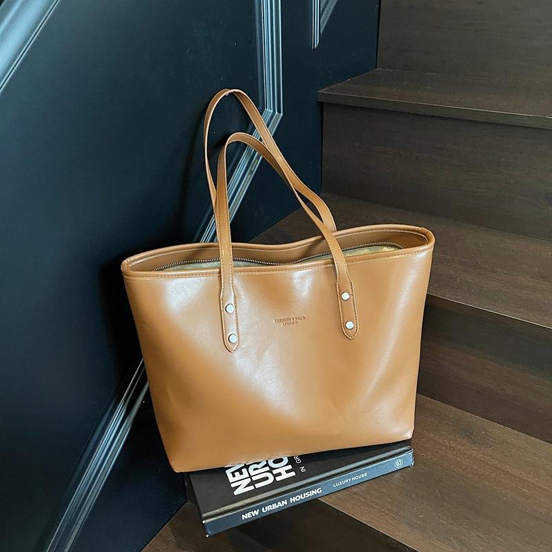 Large Capacity Tote Handbag Women's Summer New Popular Fashion Shoulder Bag Versatile Hand Bag