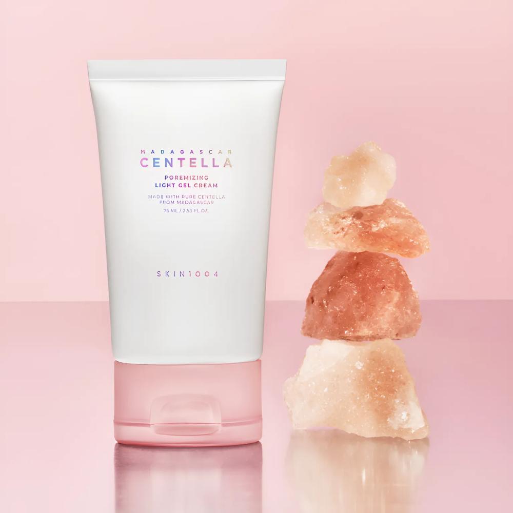 Skin1004 Madagascar Centella Poremizing Light Gel Cream 75ml – Lightweight Cooling Moisturizer / Hydrating & Refreshing Pore Care