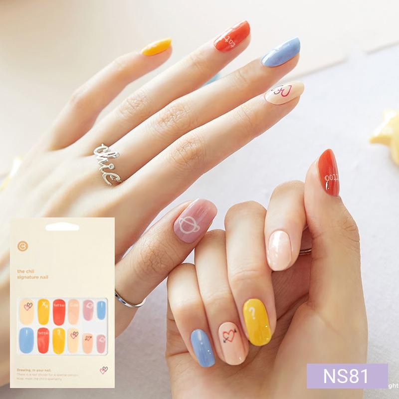 

Яркие поп-наклейки для ногтей 24 шт. | Самоклеящиеся полоски, радужный и неоновый микс, быстрый 5-минутный маникюр разноцветный