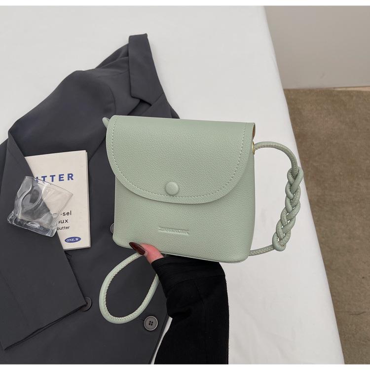 

Women s Retro Crossbody Square Bag - 2025 Autumn/Winter Trendy Niche Shoulder Design зелёный