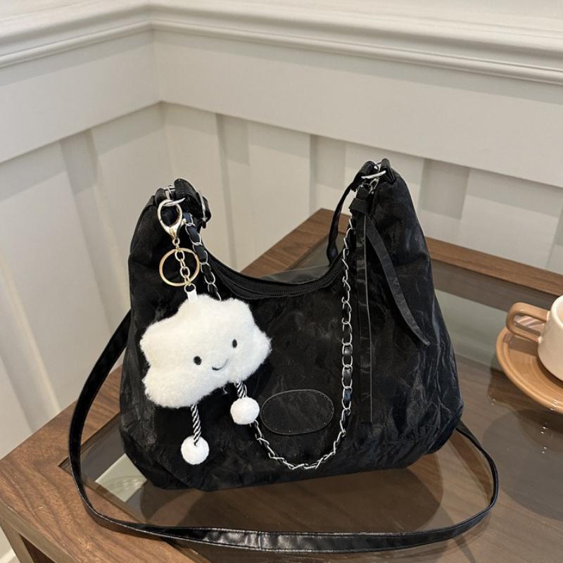 Casual Soft Large Capacity Tote Bag with Wide Strap Decorative Chain for Work Daily Shoulder Purse Use Commute Crossbody Bag