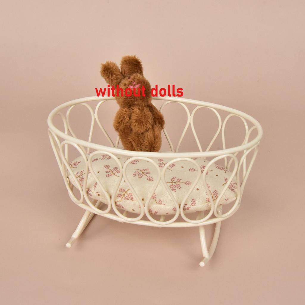 1:8 Scale Mini Cast Iron Cradle with Cotton Floral Cushion Suitable for OB11 BJD Decorative Scene  Accessories Desktop Ornament