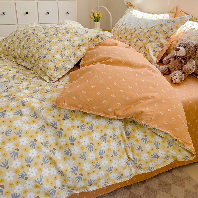 Fresh Literary Style Glutinous Cotton Bedding Set - Four-Piece Set for Dormitory or Home