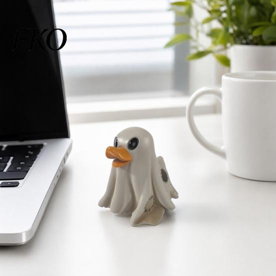 Party Decor Duck Halloween Resin Rubber Duck, Cute with Big Eyes & Orange Beak, Animal Figurine Fade-Resistant for Indoor Outdoor Desktop