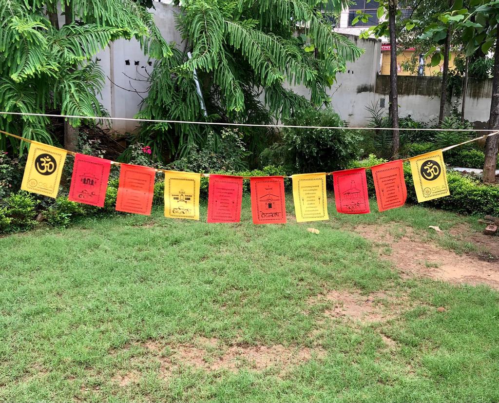 Himalayan Cloth Flags, Hindu Prayer Flags, Char Dham Flags, 13X9cm flag, 10 flags total, 1.1m length, Yoga, Temple, Meditation, Prayer