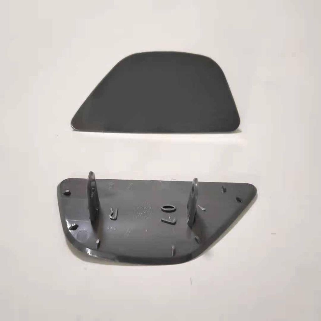 BMW 5 Series F07 Headlight Washer Covers (Left & Right) 51117332669/51117332670