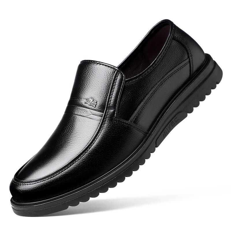 Men's Genuine Leather Slip-On Casual Shoes for Middle-Aged and Elderly; Soft Sole, Non-Slip, Top Layer Cowhide.