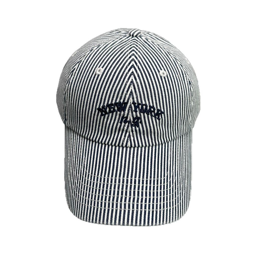 Retro Letter Love Embroidery Baseball Cap Vertical Stripe Sunshade Men'S And Women'S Niche Peaked Cap