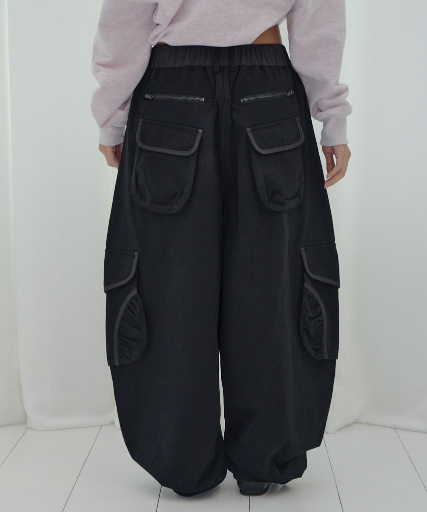 FANCY CLUB Cargo Work Balloon Pants (Black) F26Qd153