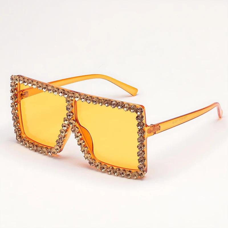 2026 Fashion Luxury Brand Designer Rhinestone Sunglasses Women Vintage Diamond Square Shades Glasses Oversized Trendy Sunglasses