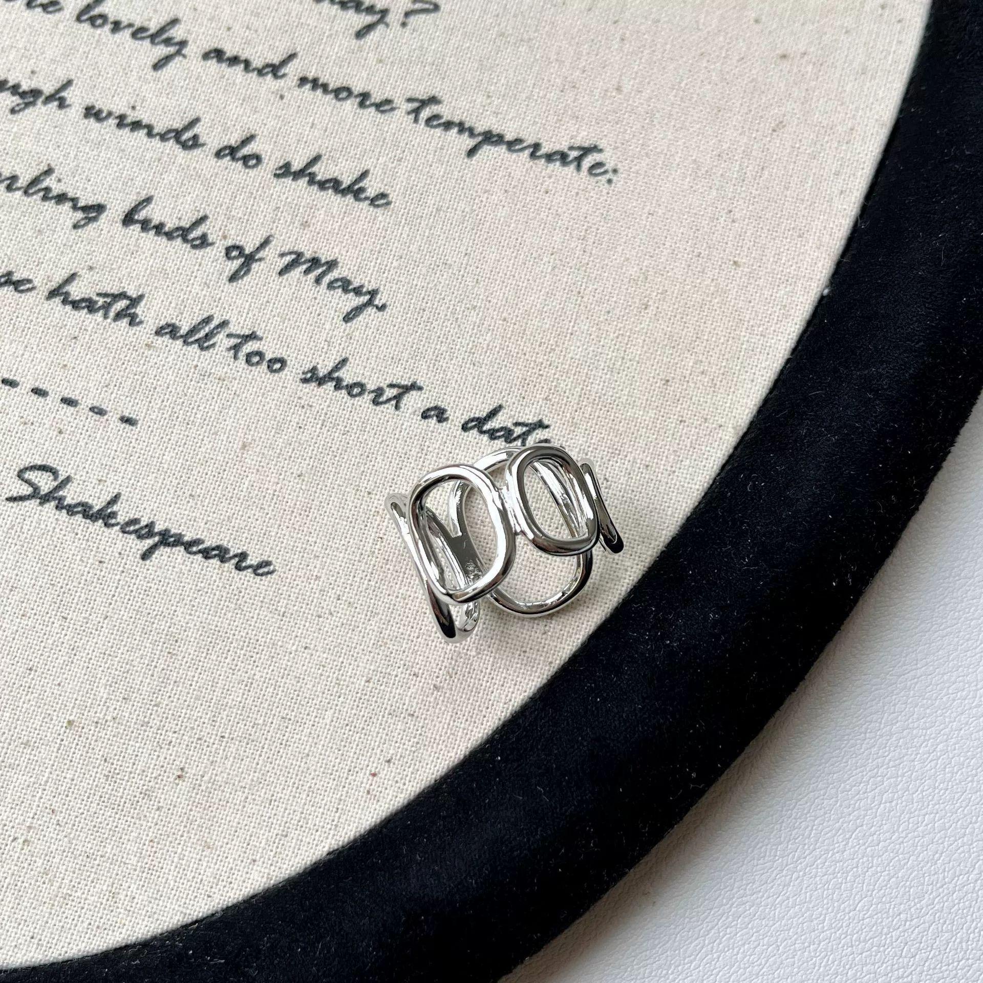 Trendy Geometric Hollow Adjustable Women s Ring – Fashionable and Versatile Open Adjustable