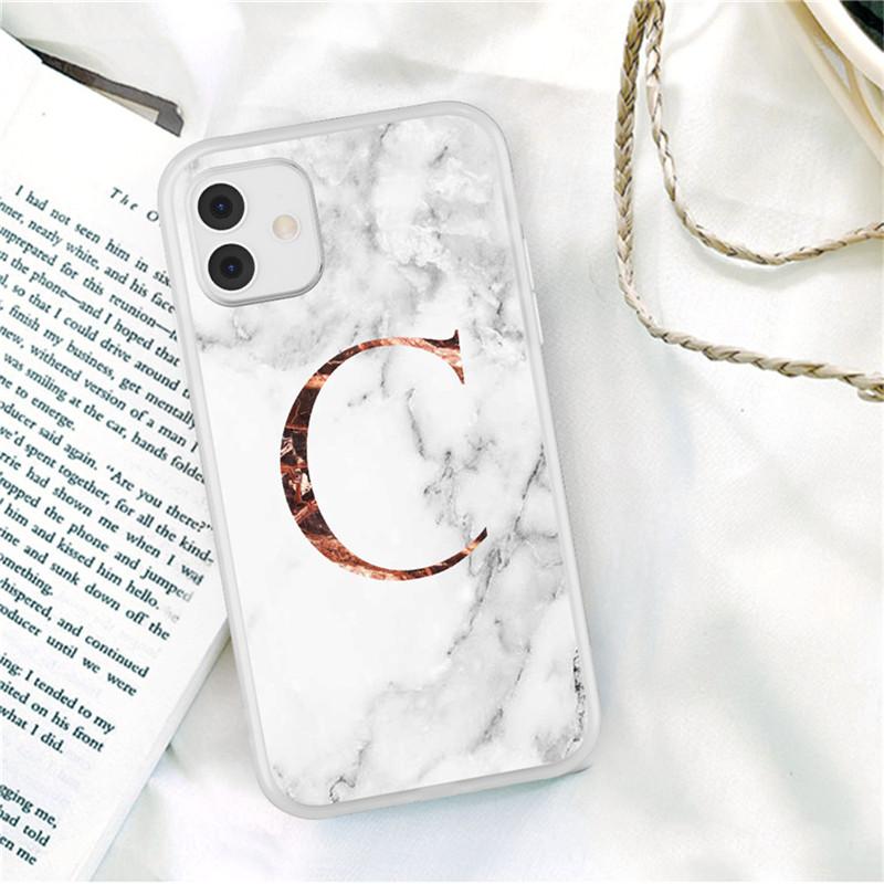 Biały marmur pozłacane litery A-Z modne etui na telefon dla iPhone 11 12 Pro X XR XS Max SE 2020 7 8 Plus odporne na wstrząsy miękkie etui z tpu