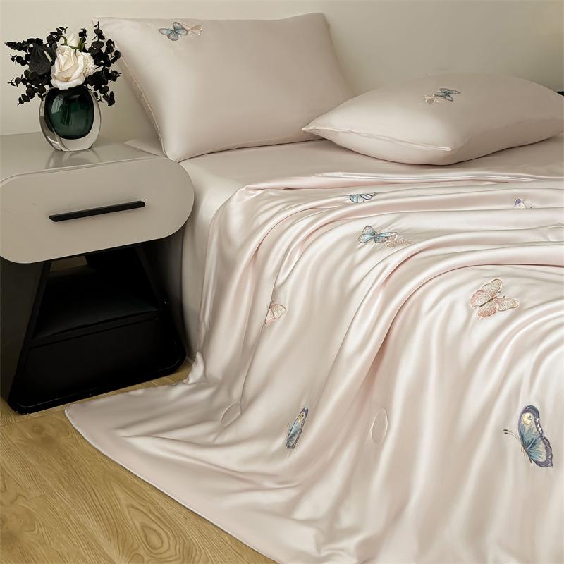 Lyocell Tencel Summer Cooling Air-conditioned Blanket, Quilt, and Quilted Blanket Are Machine Washable, Designed for Lightweight