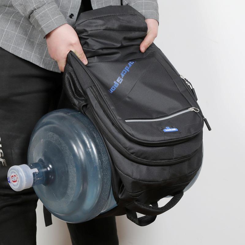 Schultasche männliche College-Studenten können Computer-Zoll-Rucksack Männer 26 neuer Geschäftsreise-Rucksack mit Senior-Feeling