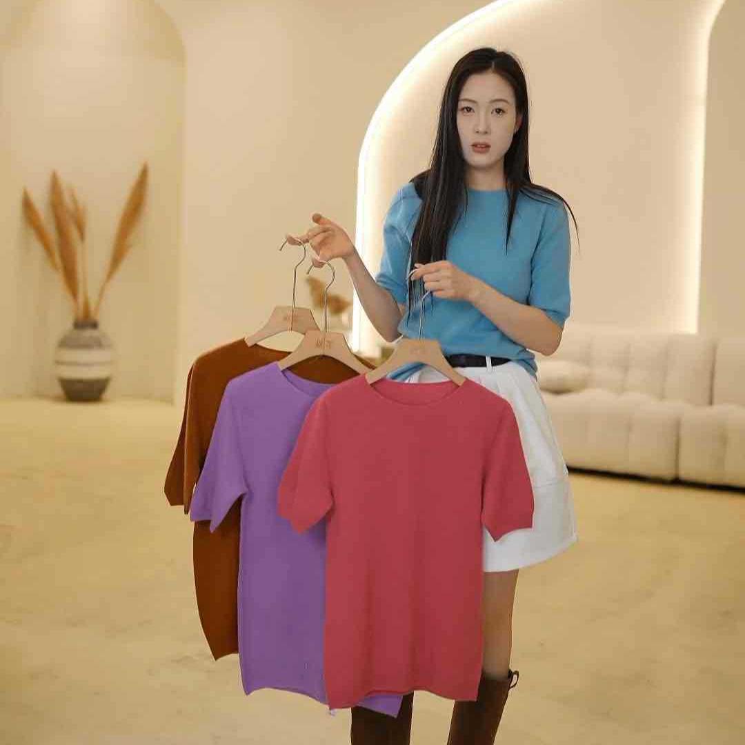 

Бесшовная короткорукавная кашемировая трикотажная вещь K0310-142 One Size розы красного