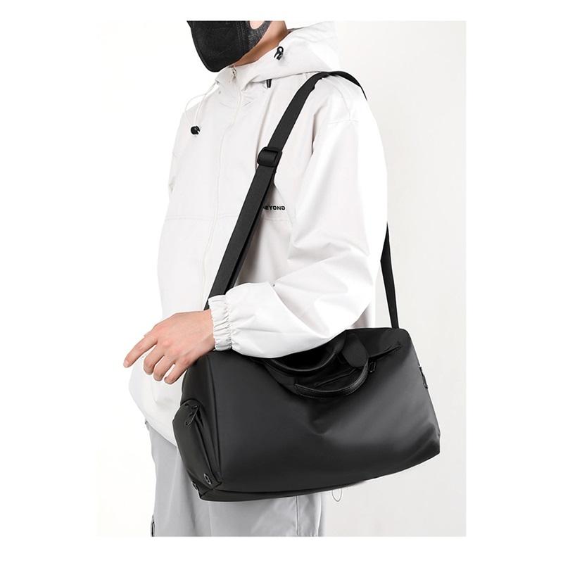 Short Distance Travel Bag Shoulder Messenger Bag Men's Casual Large Capacity Dry And Wet Separation Salute Fitness Bag Travel Bag
