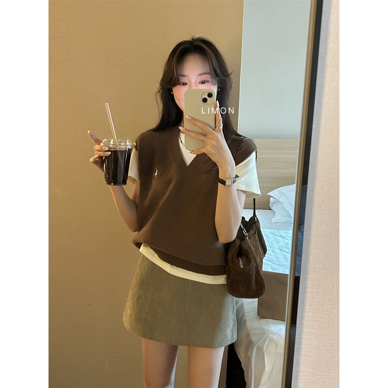 

Комплект Ранней Осени Ретро Свитер K-стиль Вязаный Жилет Coffee S