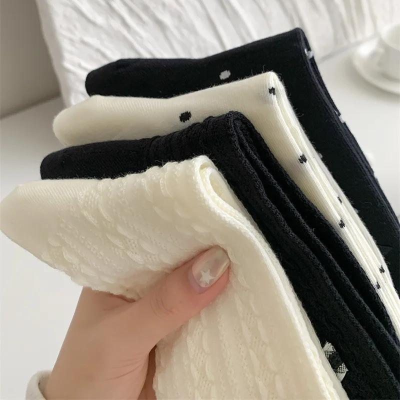 Polka Dot Socks Women Cute Bow Lolita Sweet Girls Lolita Kawaii Lace Ruffle Socks JK Japanese Style Girls Black White Long Socks