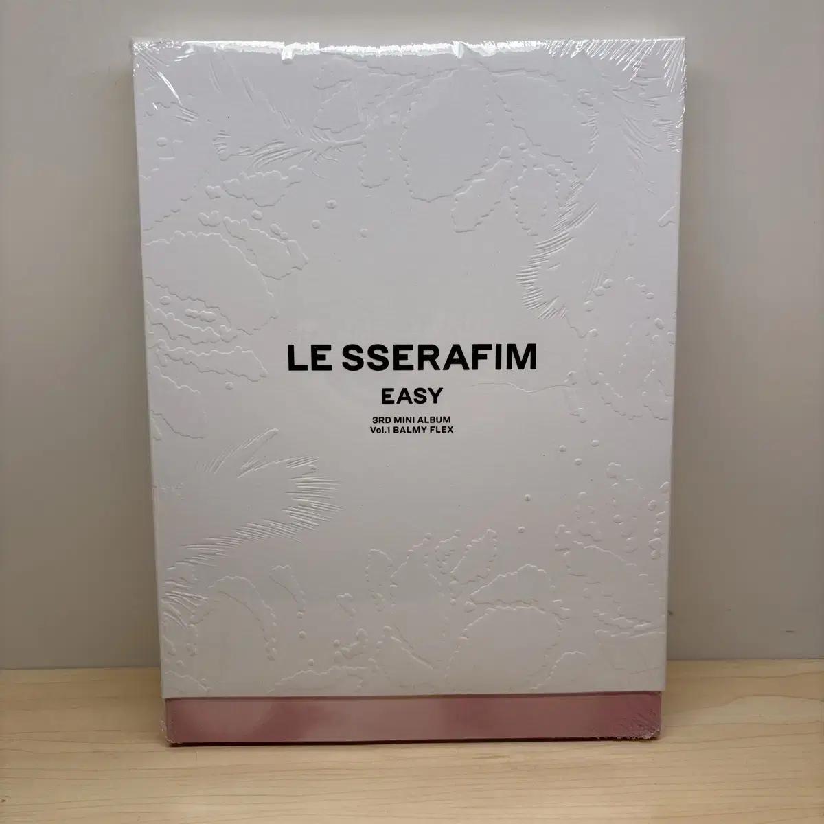 

Le Sserafim E.ji Sealed Album