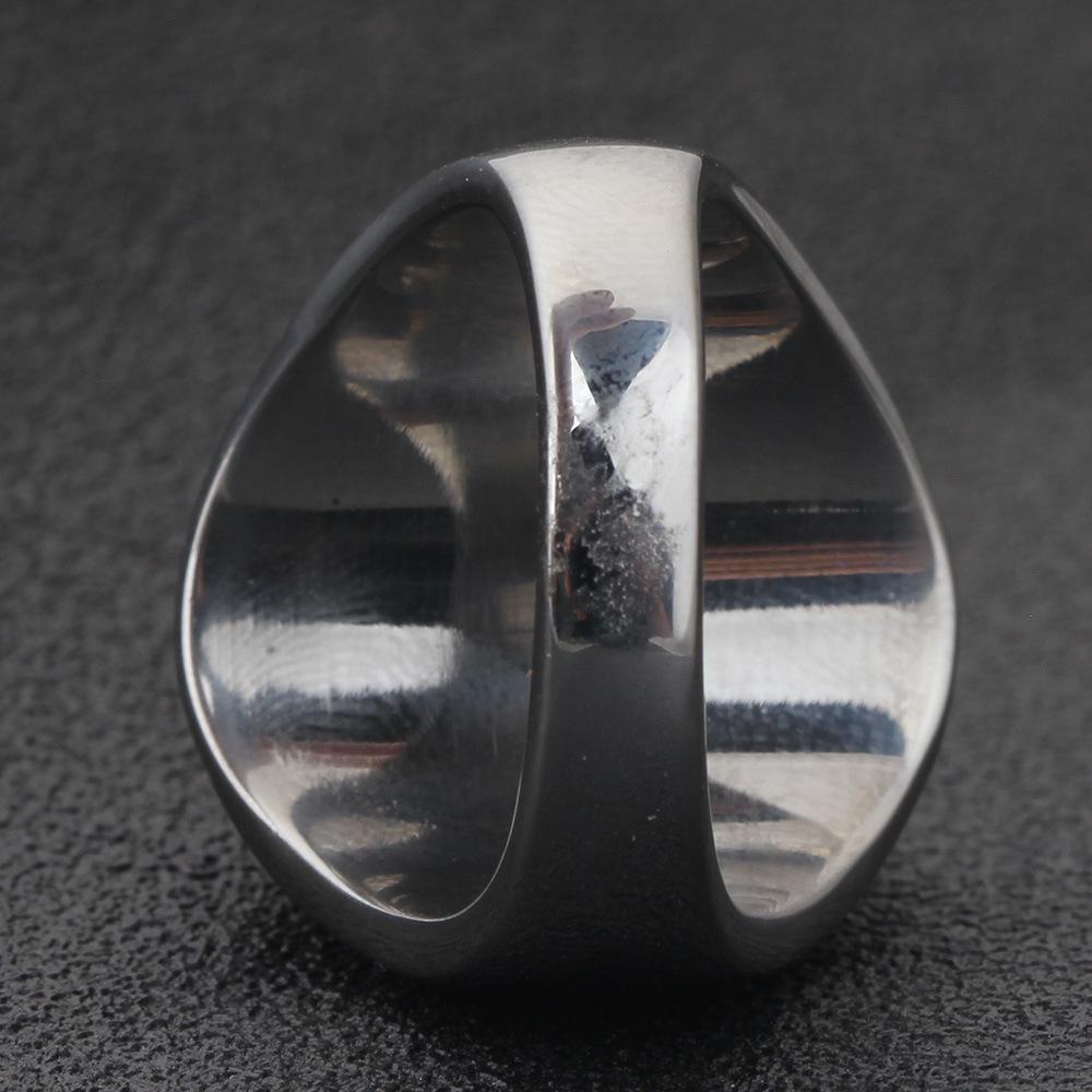European & American Retro 16MM Diamond Stainless Steel Thumb Ring - Fashionable Personality Accessory for Women