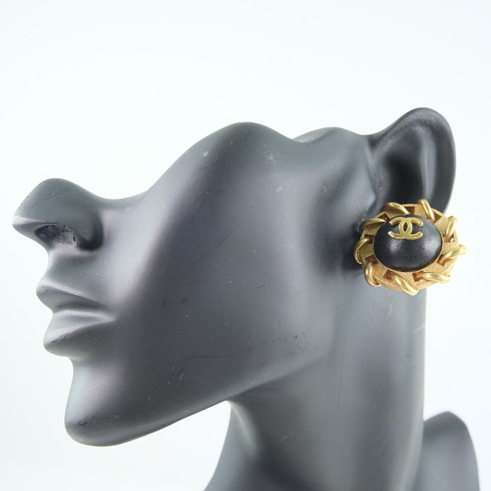 Chanel COCO Mark Earring Gold/black Plated Gold/leather 24.1g Women Used