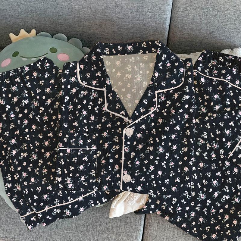 Retro French Small Floral Wrinkled Pajamas Women'S Spring Summer Short Sleeves Casual And Comfortable Three-Piece Set