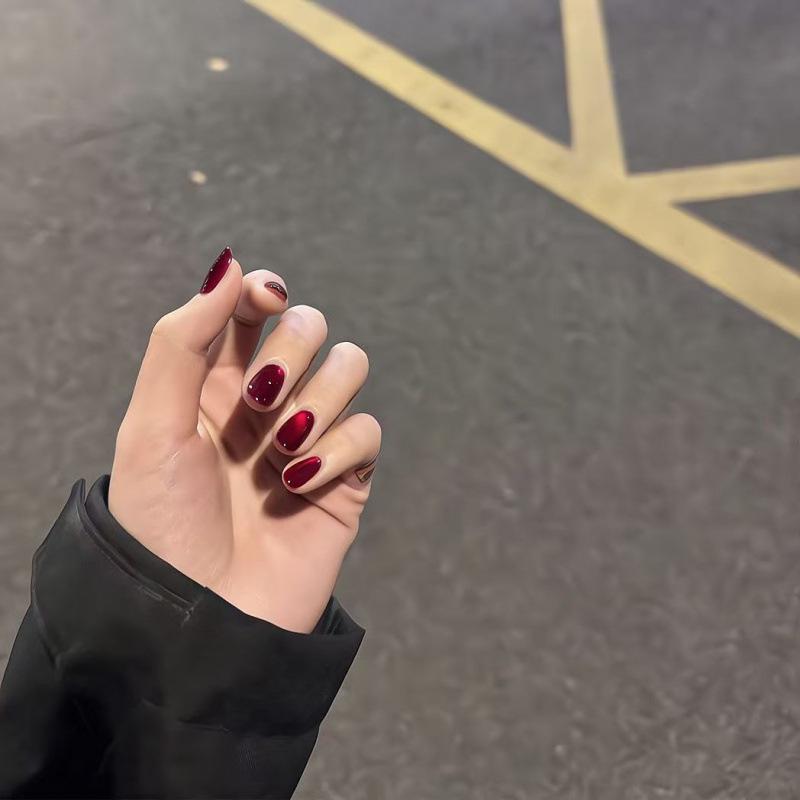 

Cherry Ankara Christmas New Year Red Nail Art - Short Style M (larger hands/taller stature)