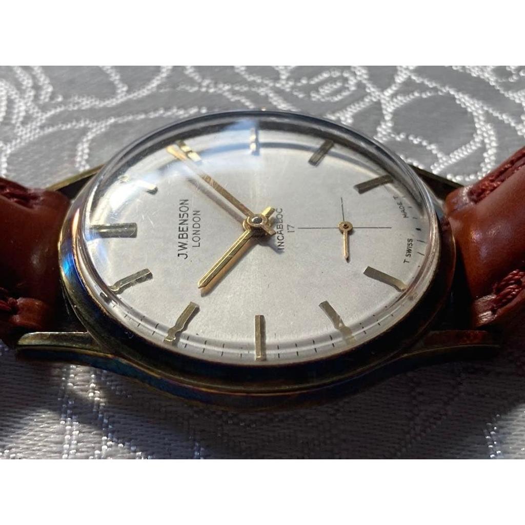 Used Good condition, Warrant to the British Royal Family, J.W.BENSON, Swiss made, in good working condition.