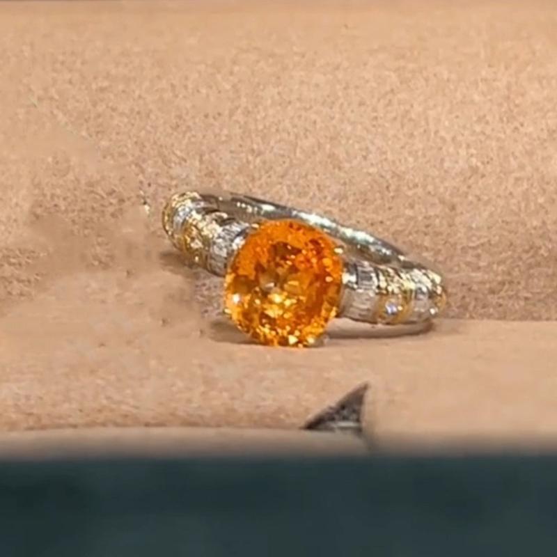 

Creative design sunflower orange Zircon rings for women light luxury high-end exquisite inlaid diamonds ring wedding resizable