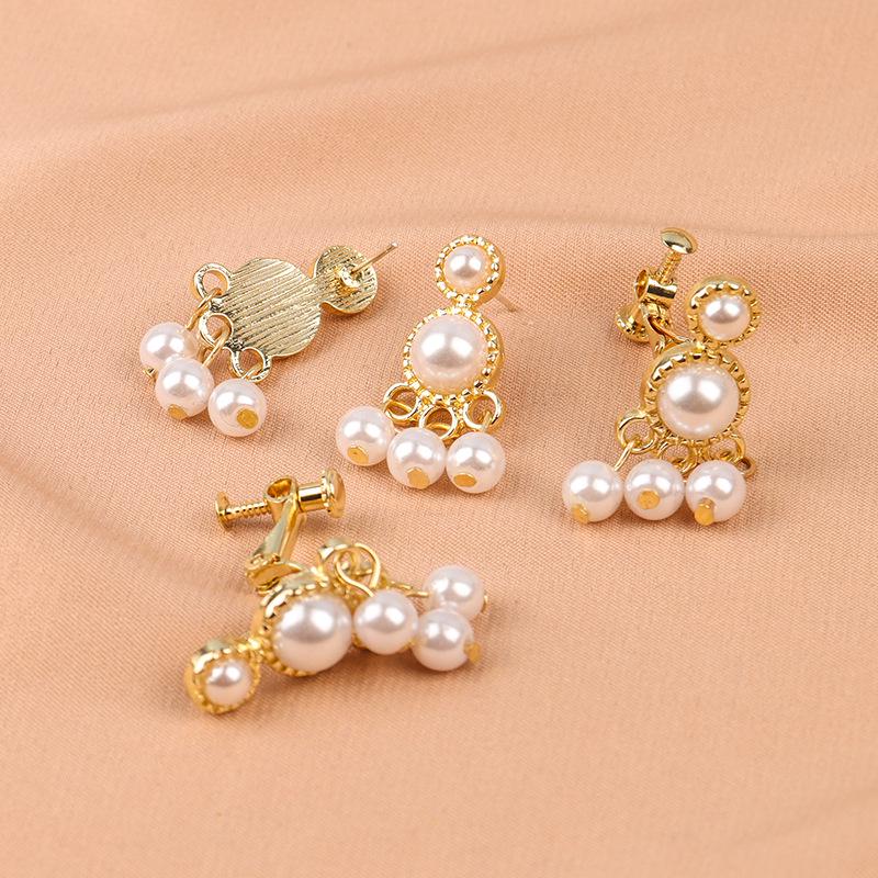 Retro Pearl Tassel Earrings - Trendy French S925 Silver Needle Ear Clips for Women