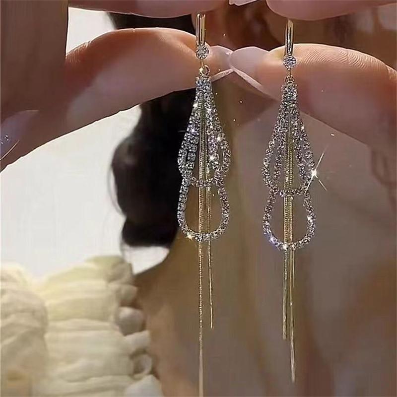 Temperament  Gold Plated Elegant Zircon Snowflake Long Tassel Earrings for Women Girl Rhinestone Dangle Water Drop Earrin