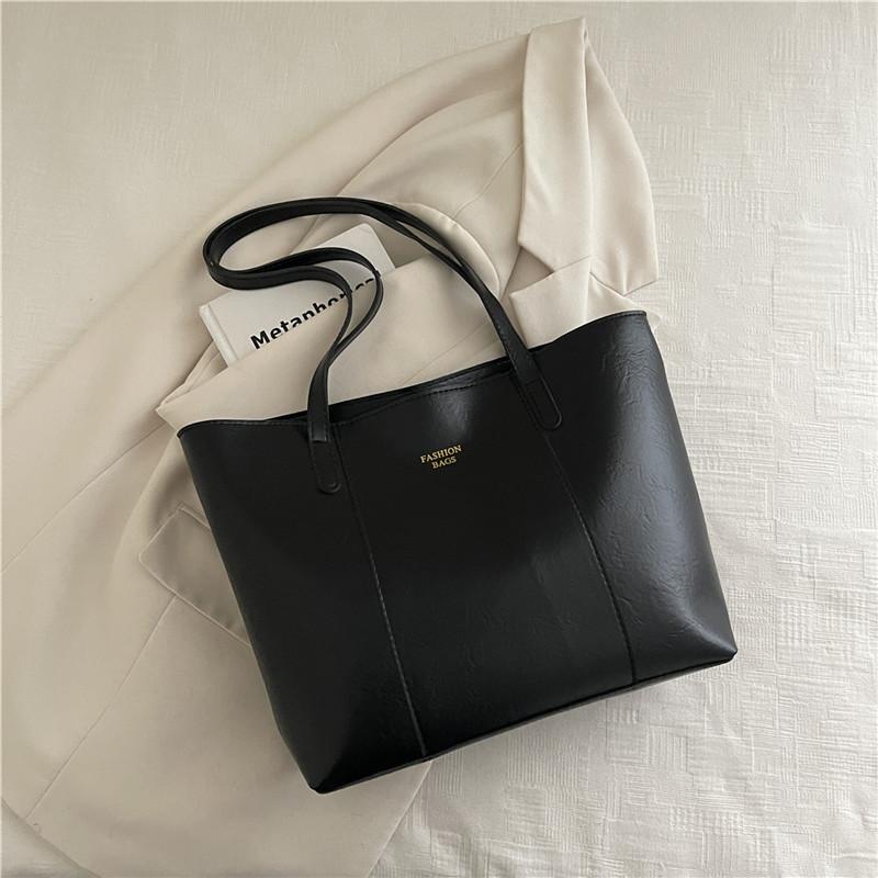 

Large capacity bag women s new fashion sense casual simple tote bag commuter underarm shoulder portable women s bag