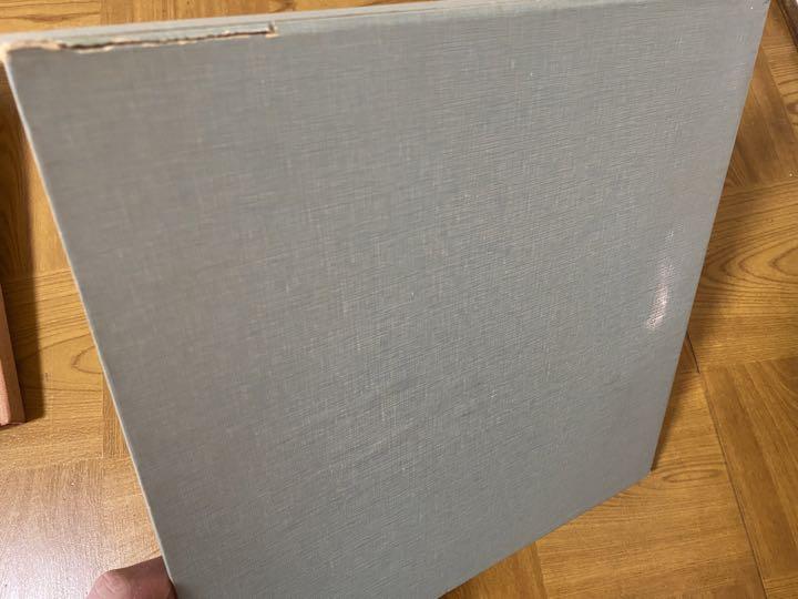 [USED] Osaka Kure Yukai Collection: Ahead of the Blooming Spring, a Rare Item