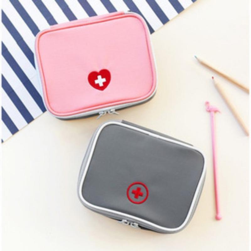 1PC Travel Camping Convenient Storage Bag Medical Bag First Aid Kit Carry-on Small Medicine Sundry Heart Cute Medicine Bag
