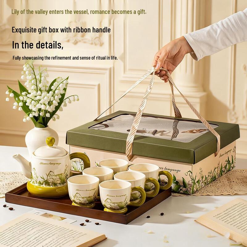 Lily of the Valley 8-Piece Ceramic Tea Set