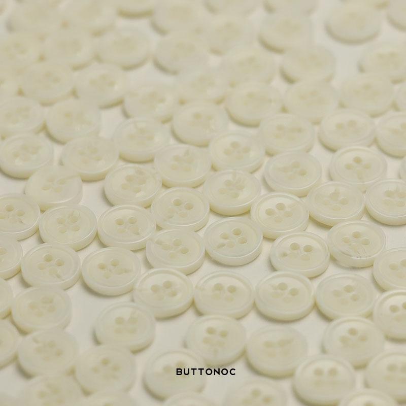 Four-Eye Resin Button Stick Flower Beige Button Women'S Shirt Sleeve Collar Button Knitted Cardigan Top Clothing Accessories