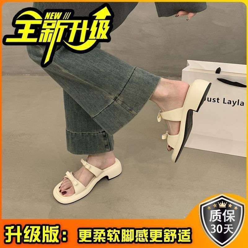 Silver Small Cool Slippers Wearing Fairy Shoes In the Summer of 2025 New Thick Heel Bow French Temperament Sandals