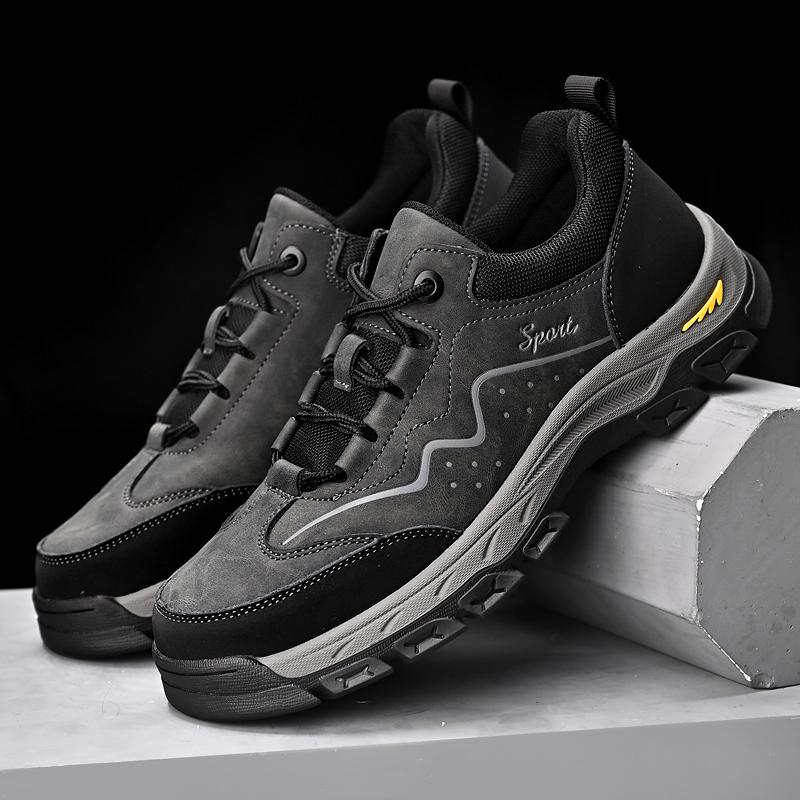FashionHandmade Leather Men Casual Sneakers Vintage Style Male Outdoor Shoes Non-Slip Travel Treking Footwear Leisure Walk Hiking Shoes