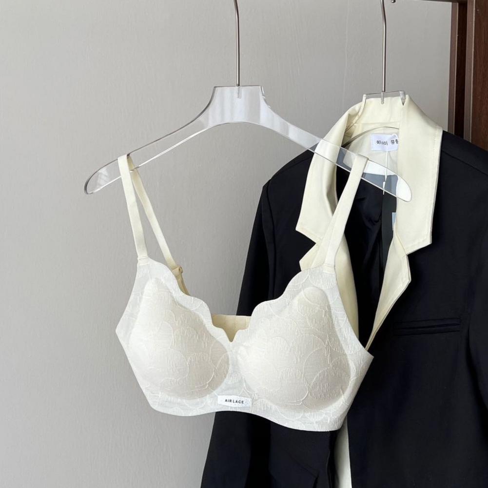 Thin Comfortable Simple Latex Seamless Underwear Gathered Anti-sagging Fixed Cup Adjustable Bra