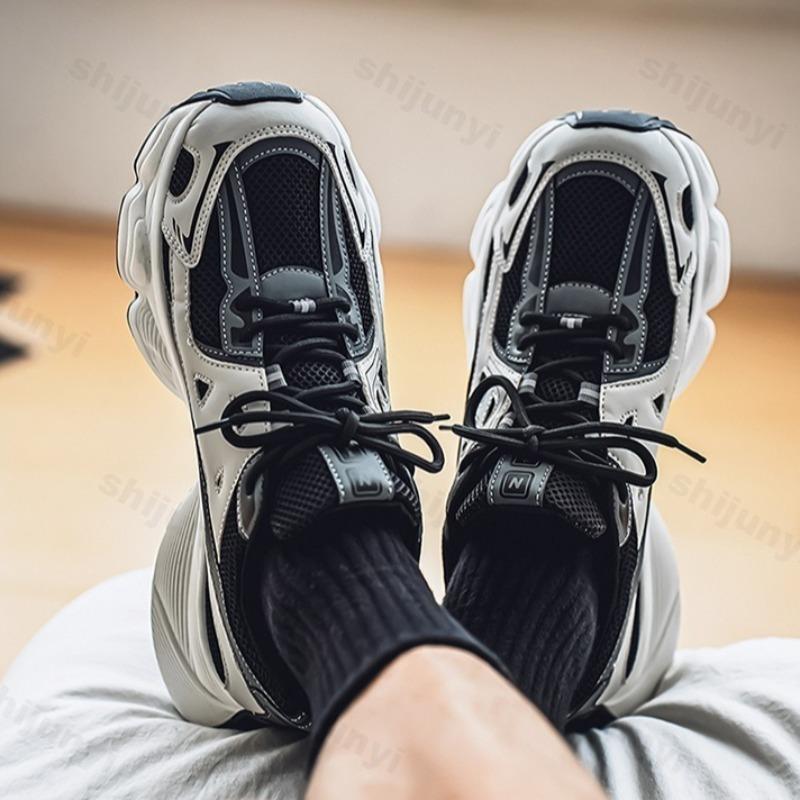 Fashion Summer 2025 Mesh Breathable Casual Sports for Men Fashion Comfortable Shoes Thick Soled Shoed Height Increasing Chunky sneakers