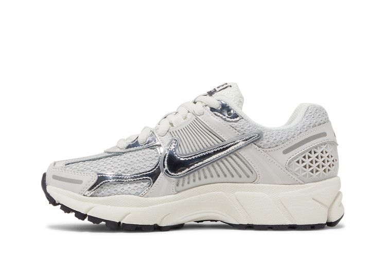 Women's Sneakers Nike Zoom Vomero 5 Photon Dust Metallic Silver (Women's) Photon Dust/Chrome/Gridiron/Sail
