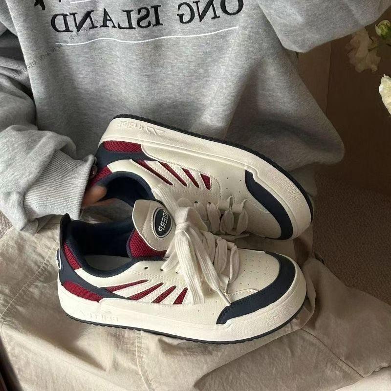 Spring fresh pink and green niche design sense versatile casual shoes women's new sports shoes platform shoes
