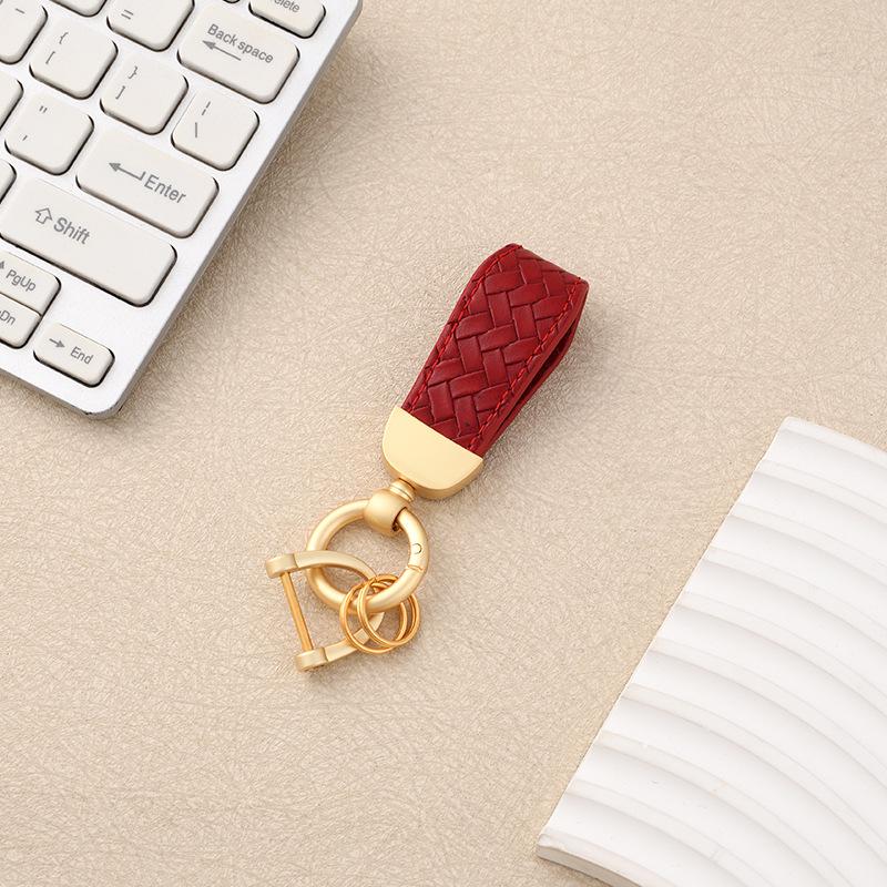 Luxury PU Leather Anti-Lost Motorcycle Car Keychain Pendant