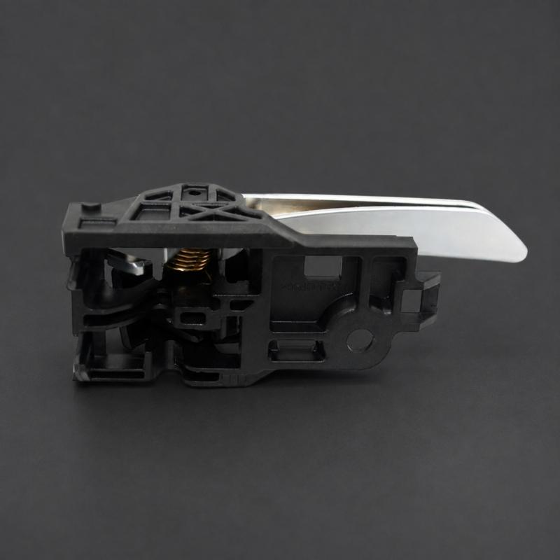 Clip-Mount Interior Door Handle Assembly 6920602380C0 for 2020-2024 Hiace with Silver Lever and Textured Black ABS Housing Frame