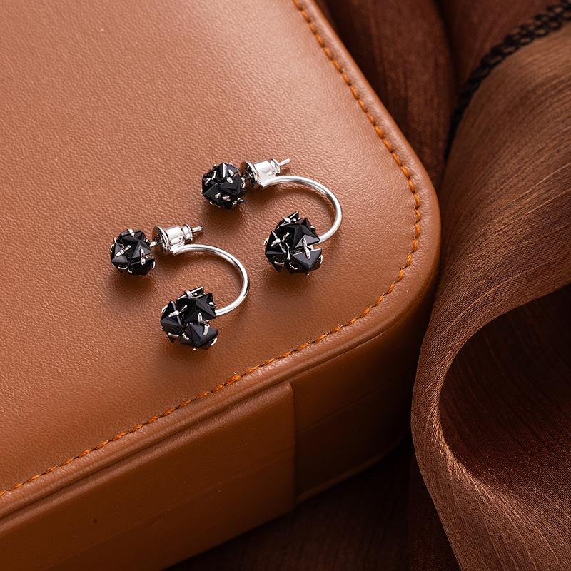 Creative Black Size Zircon Ball Earrings, High-End Light Luxury Niche Earrings, Women'S Personality Trendy And Cool Silver Needle Earrings.