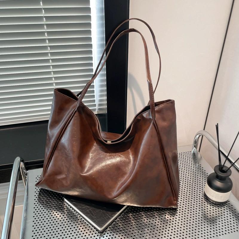 Büyük Kapasiteli Kadın Tote Çanta Moda Koltuk Altı Kese Yumuşak Pu Deri Omuz Çantası Retro Çapraz Çanta Rahat Taşınabilir Kova Çantalar